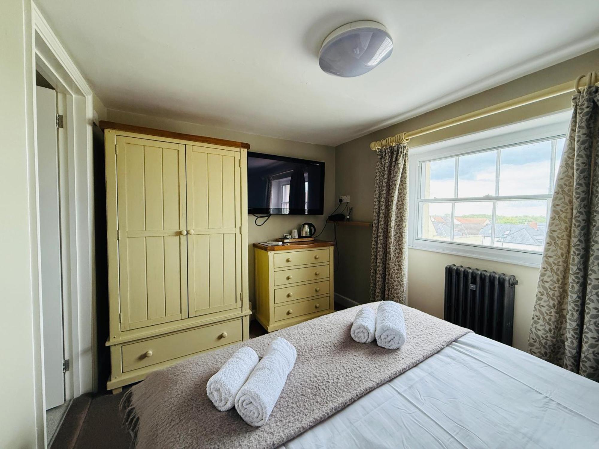 The Vale Hotel Cricklade Chambre photo